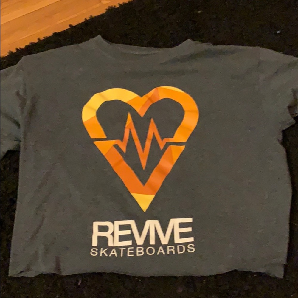 revive skateboards crop top